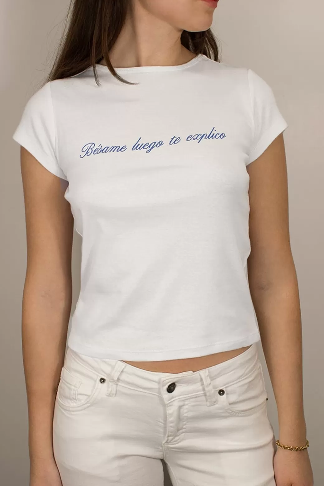 Subdued Camiseta Besame< Graphics