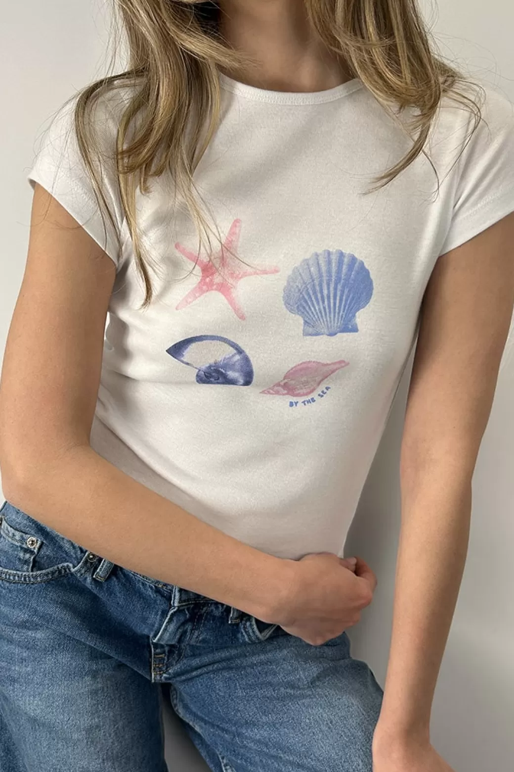 Subdued Camiseta By the sea< Graphics