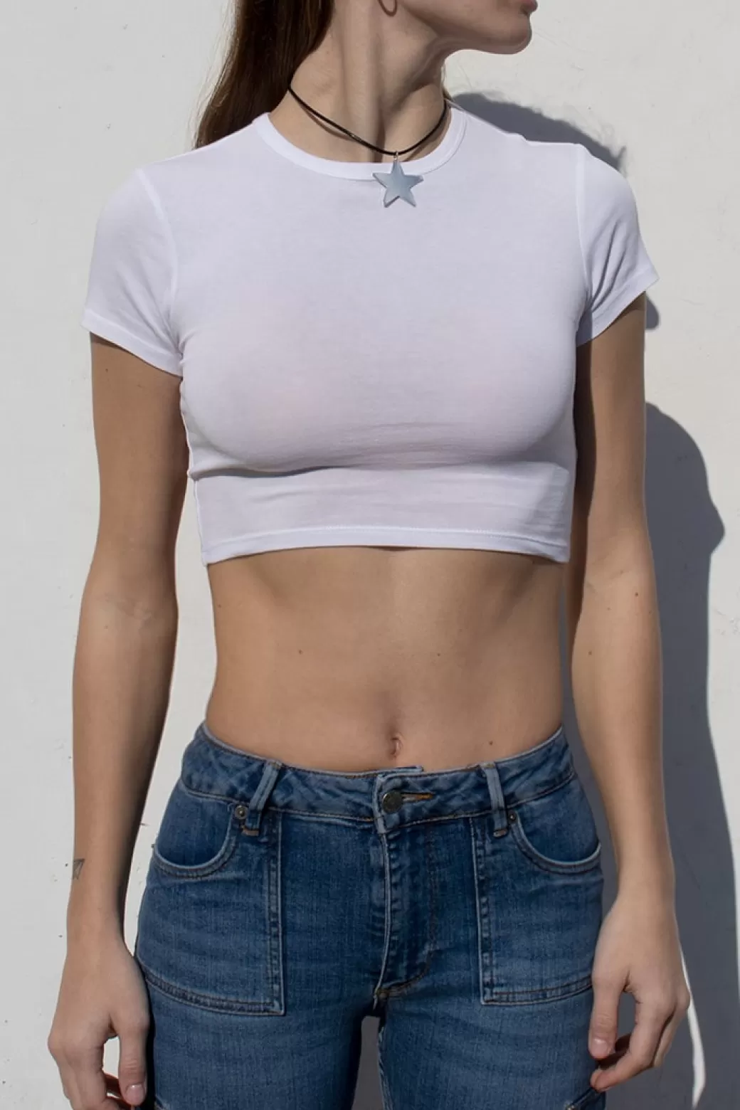 Subdued Camiseta crop cuello redondo< Camisetas