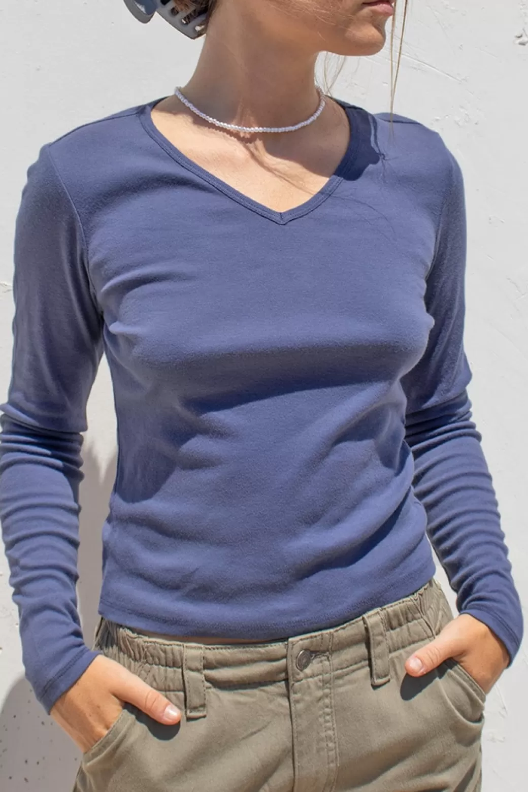 Subdued Camiseta escote en V< Top y camisetas