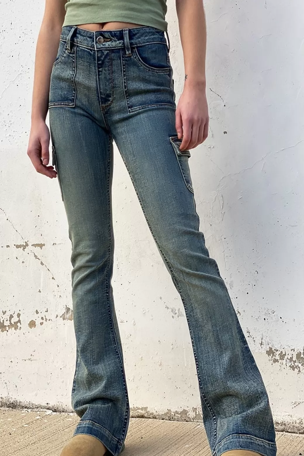 Subdued Jeans flare con bolsillos< Denim