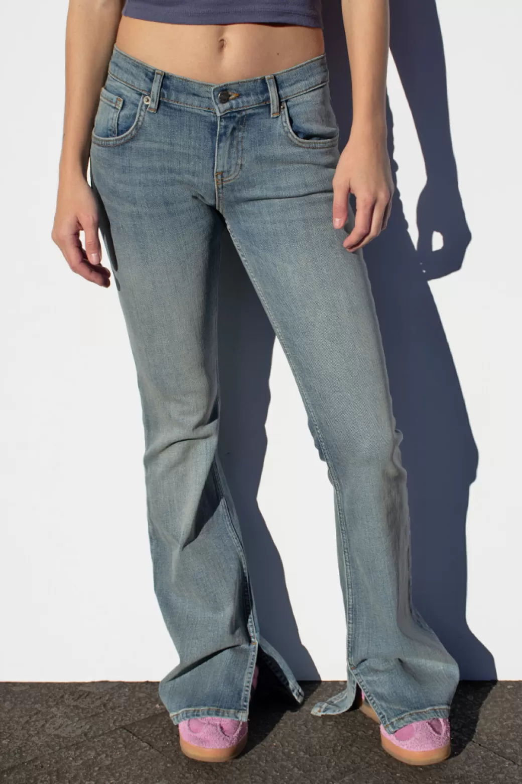 Subdued Jeans side split< Denim