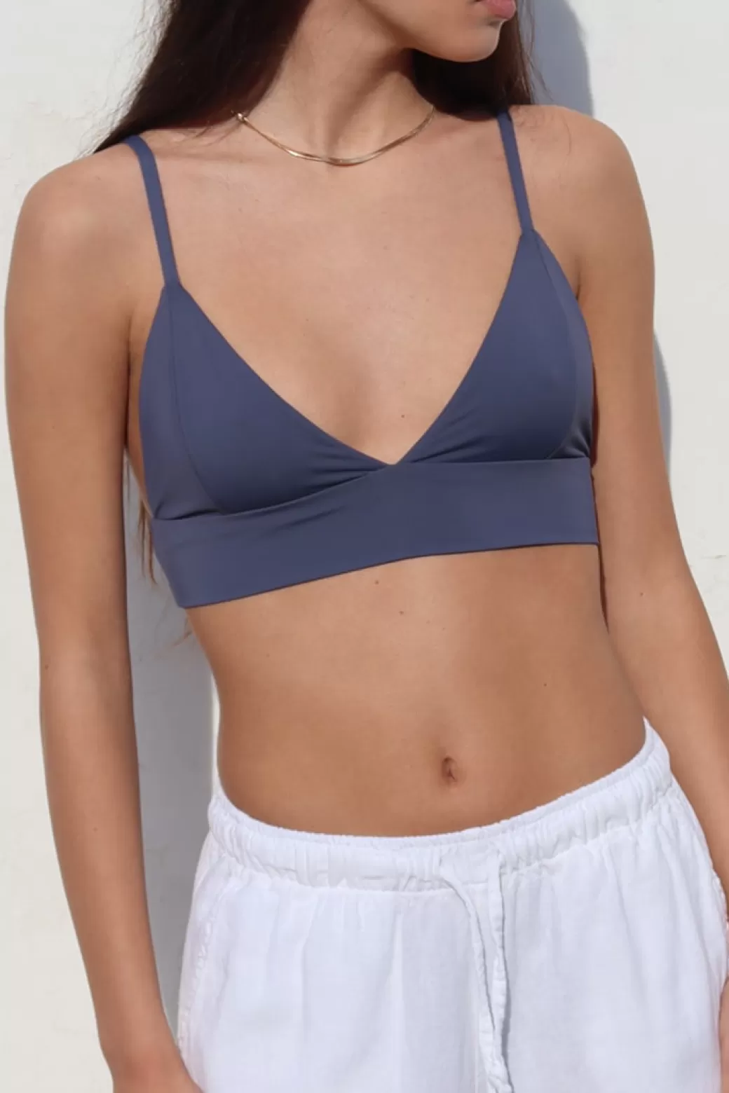 Subdued Top bikini triángulo< Bañadores