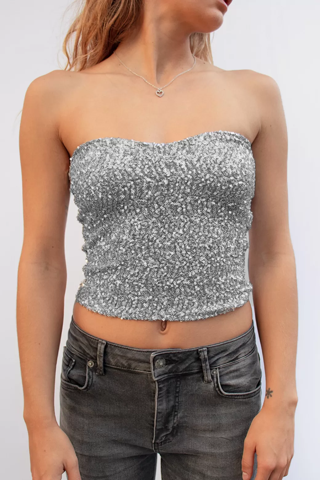 Subdued Top corazón< Top